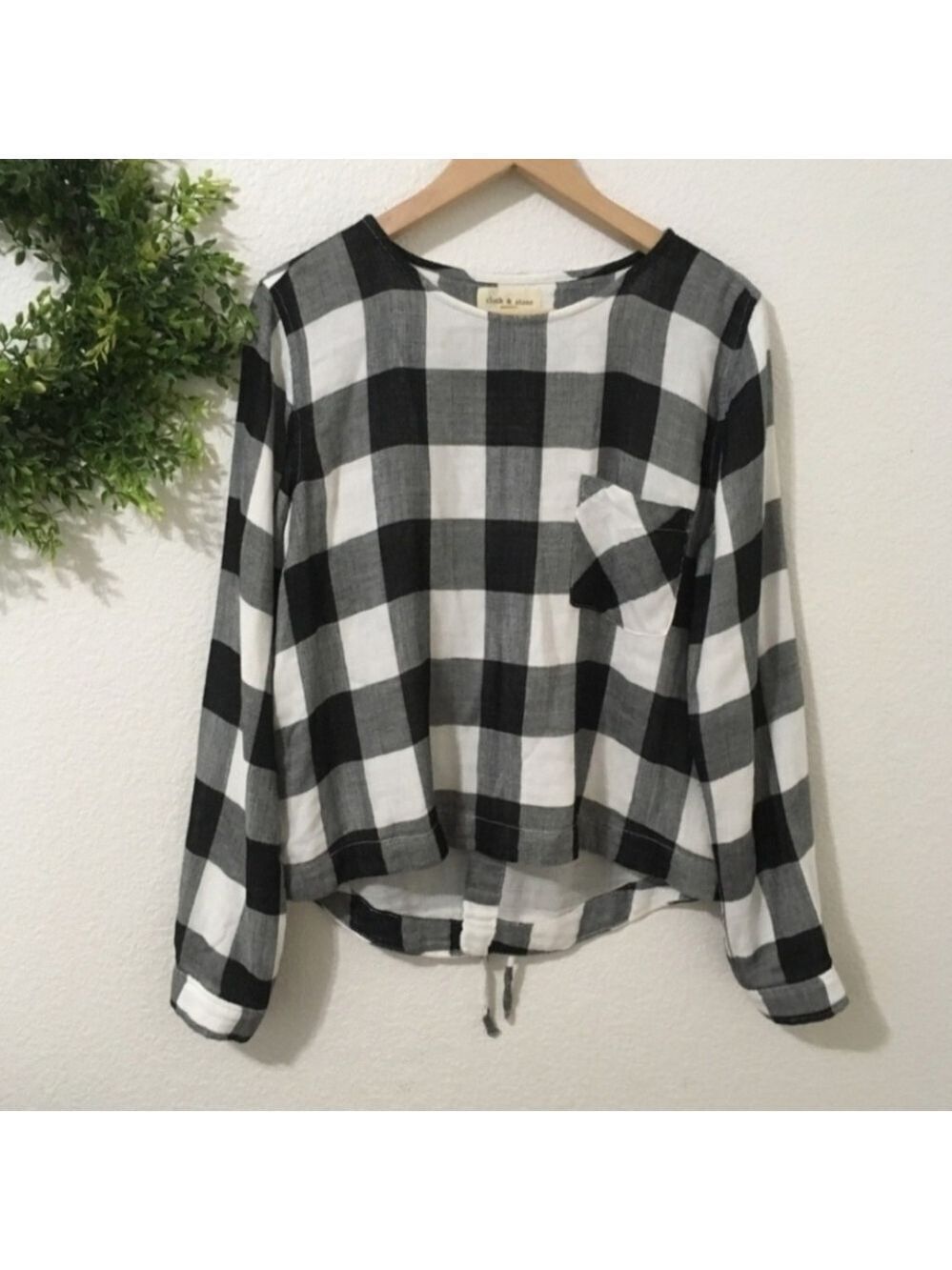 Anthropologie Cloth & Stone Buffalo Plaid Pullover With Lace Up Back.